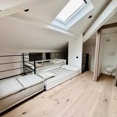Sweett - Saint Nicolas Apartament